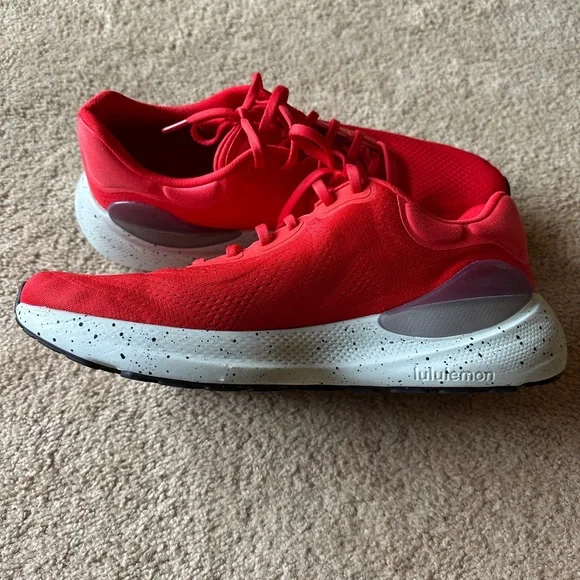 lululemon beyondfeel men’s Red Running Shoes - Picture 6 of 6